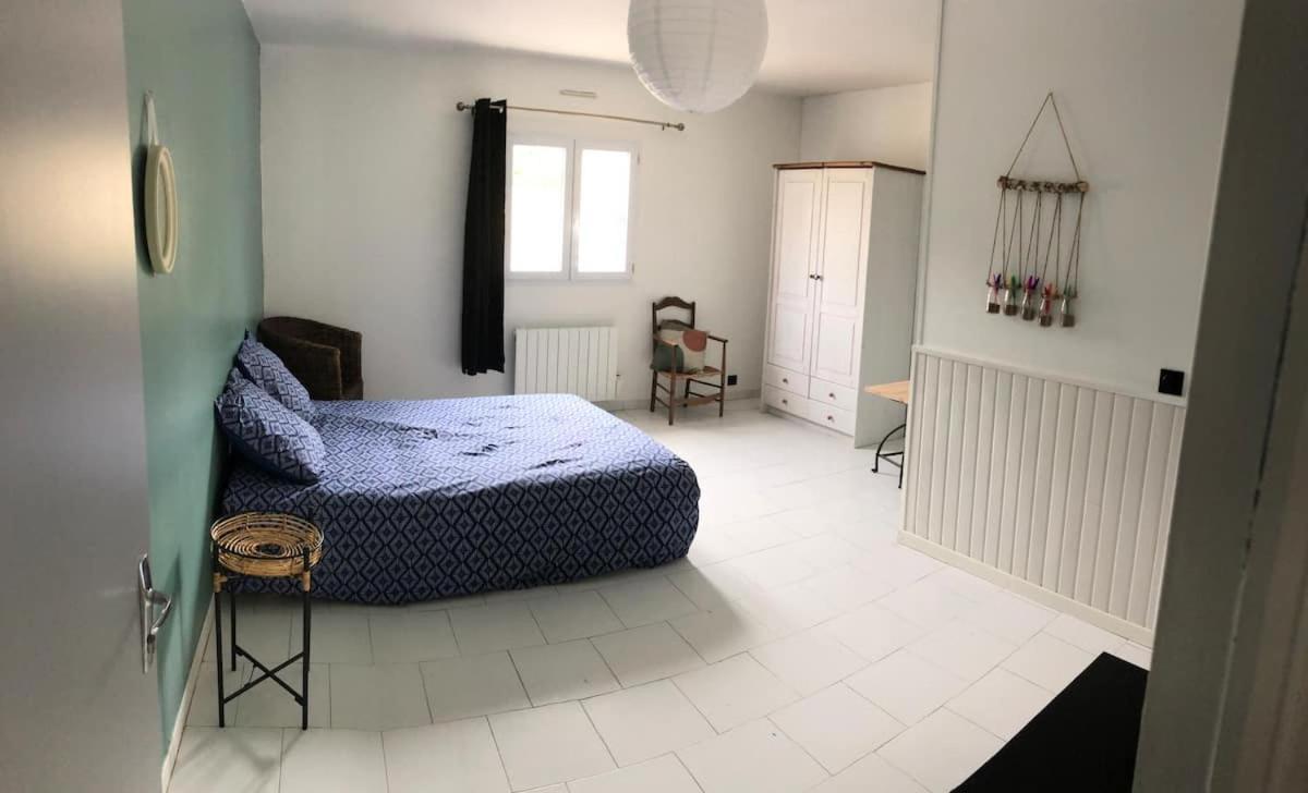 Holiday home Les De La Mare